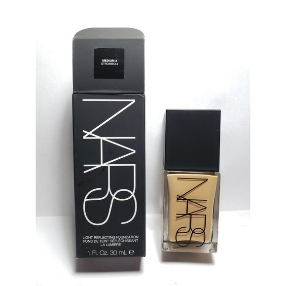 NARS Light Reflecting Foundation Medium 3 Stromboli 1 oz NIB - Picture 5 of 6